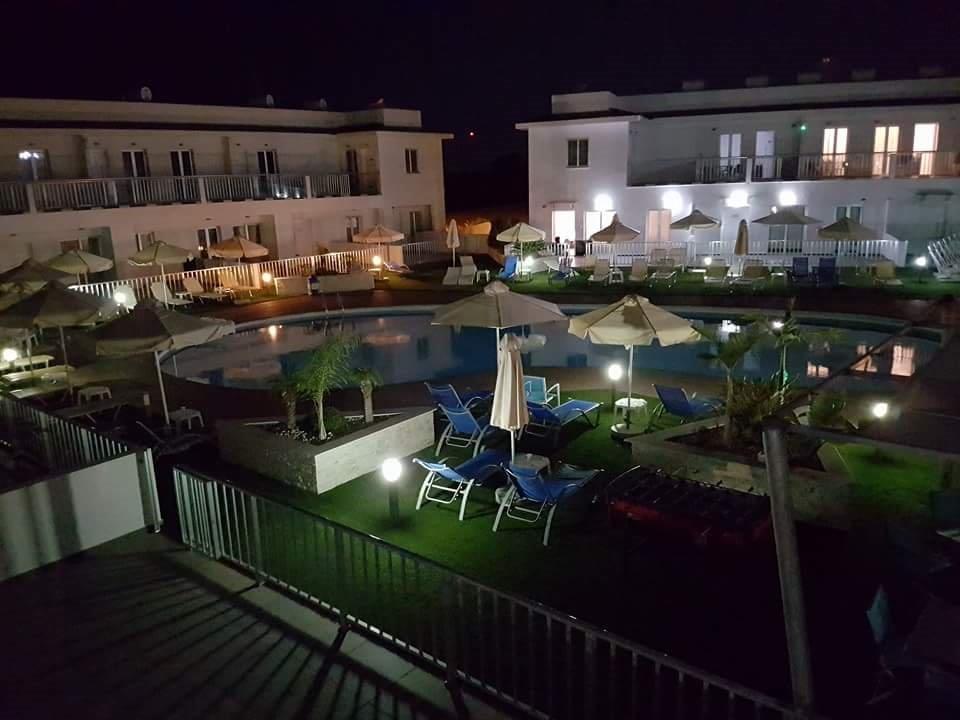 High View Gardens Aparthotel Mazotos Buitenkant foto